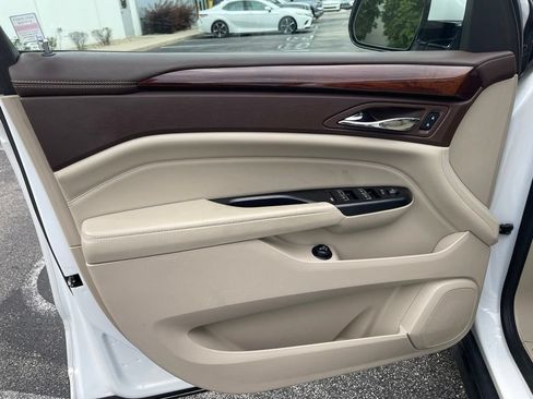 Used 2016 Cadillac SRX Performance w/ Driver Awareness Package AWD/4WD image 10