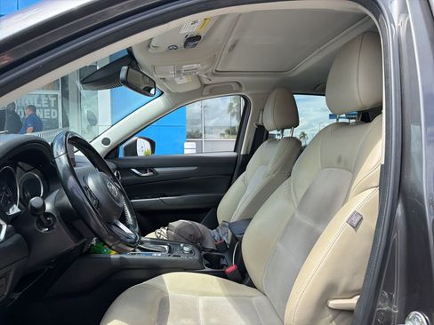 Used 2019 MAZDA CX-5 Touring image 15