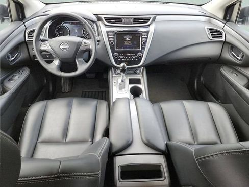 Used 2024 Nissan Murano SV FWD image 15