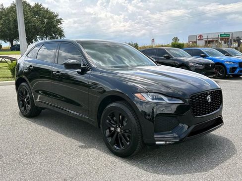 New 2026 Jaguar F-PACE R-Dynamic S image 9