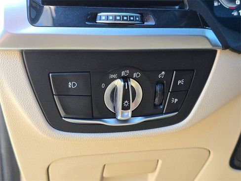 Used 2021 BMW X3 M40i w/ Parking Assistance Package image 33