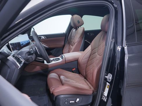 New 2026 BMW X6 xDrive40i w/ Premium Package AWD/4WD image 7
