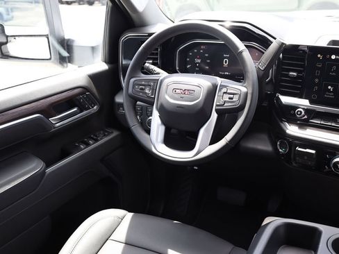 New 2026 GMC Sierra 3500 SLT AWD/4WD image 20