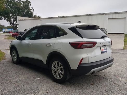 Used 2023 Ford Escape Active image 6