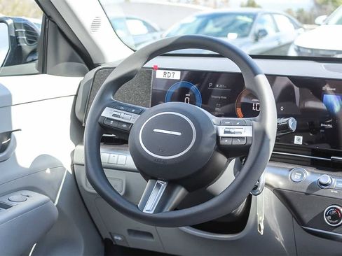 New 2026 Hyundai Kona SE image 21