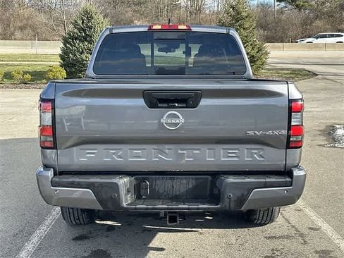 Used 2023 Nissan Frontier SV w/ SV Convenience Package image 4