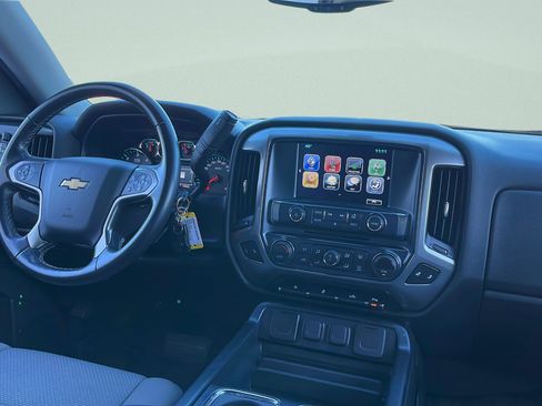 Used 2018 Chevrolet Silverado 1500 LT w/ All Star Edition image 28