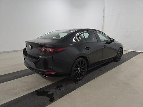 Used 2024 MAZDA MAZDA3 s FWD image 2