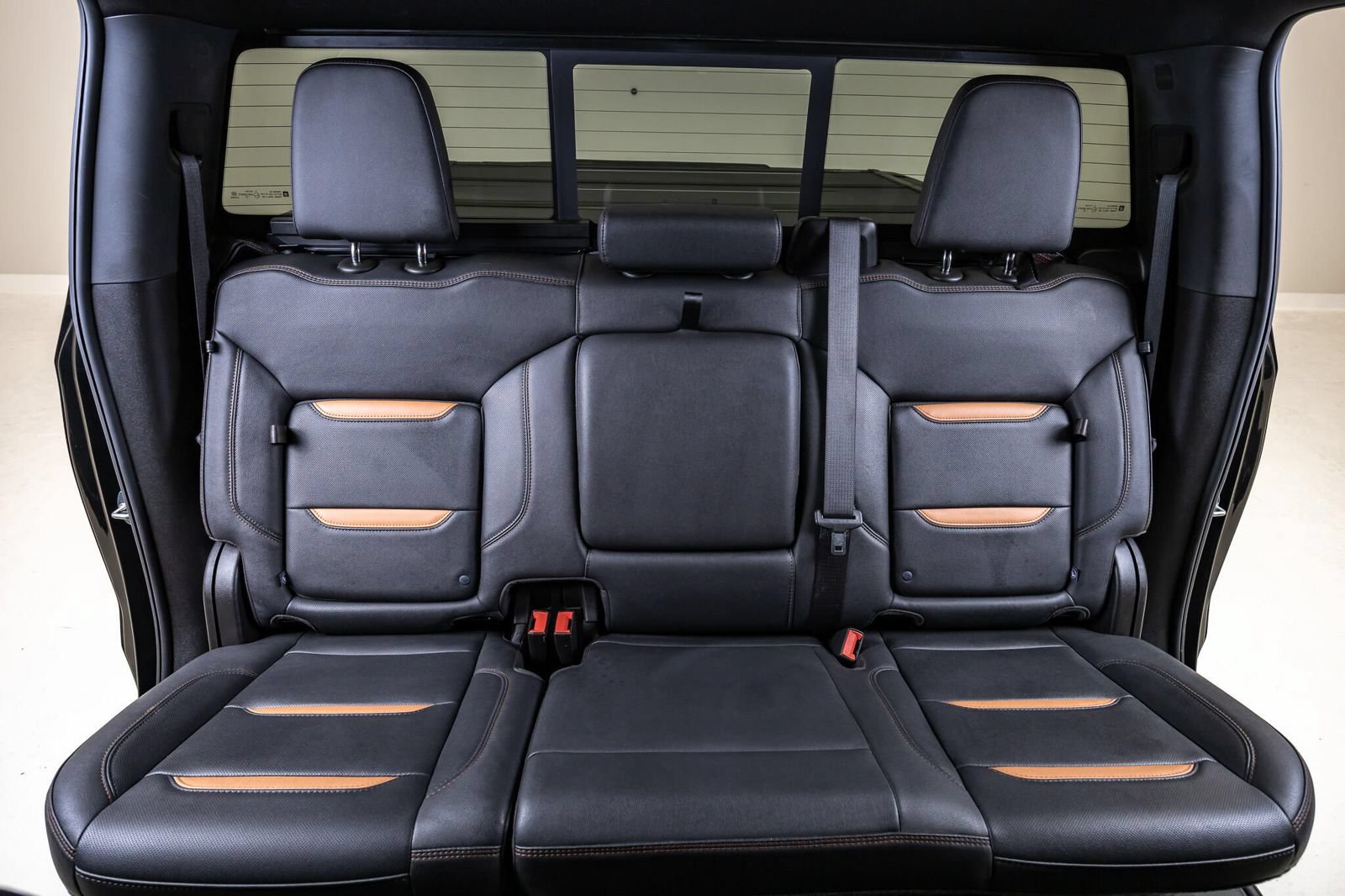 Used 2024 GMC Sierra 1500 AT4 w/ Technology Package AWD/4WD image 45