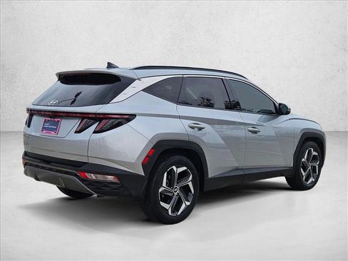 Certified 2022 Hyundai Tucson Limited image 5
