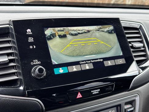 Used 2023 Honda Passport TrailSport image 25