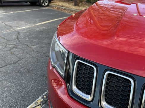 Used 2019 Jeep Compass Latitude image 12