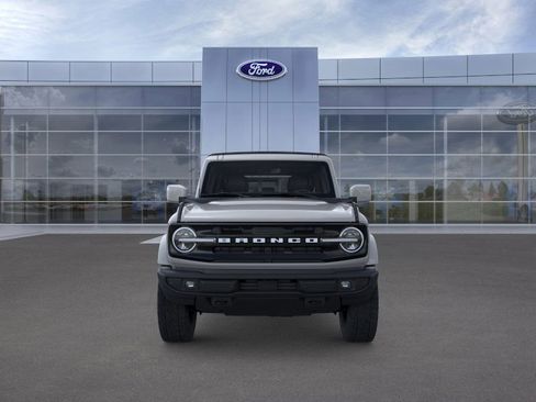 New 2026 Ford Bronco Outer Banks image 6