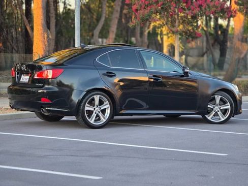 Used 2012 Lexus IS 250 w/ Premium Pkg Value Edition RWD image 5