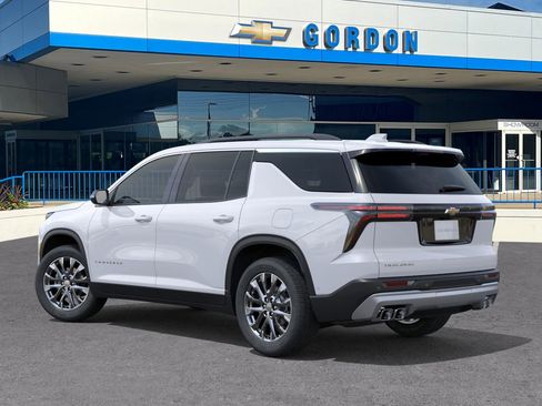 New 2026 Chevrolet Traverse LT w/ Sun and Wheel Package image 3
