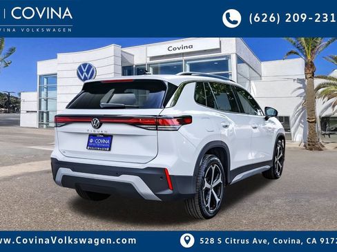 New 2026 Volkswagen Tiguan SE image 7