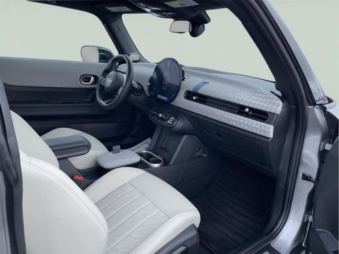 Used 2025 MINI Cooper S image 16