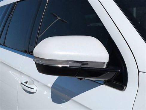 Used 2023 Lincoln Navigator L Reserve image 12