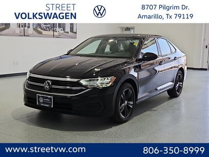 Used 2024 Volkswagen Jetta SE w/ Panoramic Sunroof Package