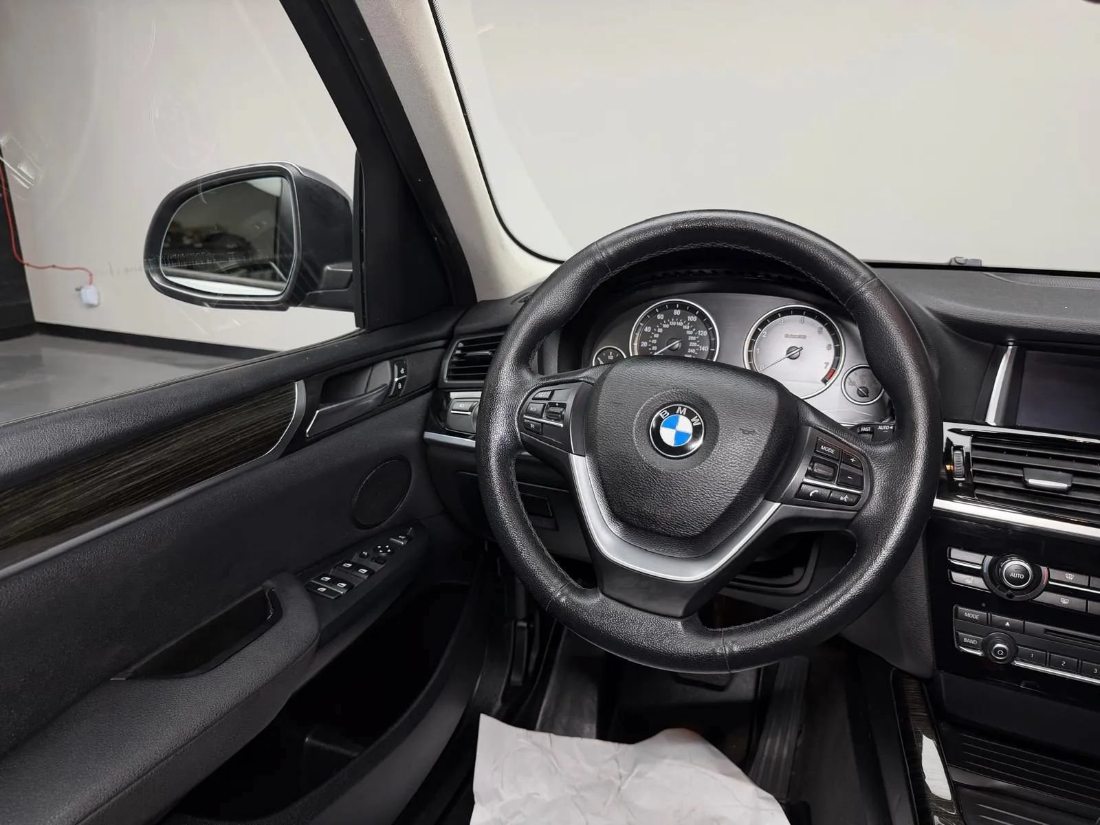 Used 2016 BMW X3 xDrive28i w/ Driver Assistance Package AWD/4WD image 22