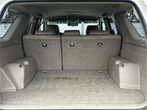Used 2006 Toyota 4Runner SR5 AWD/4WD image 25