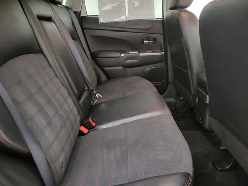 Used 2024 Mitsubishi Outlander Sport AWD image 36