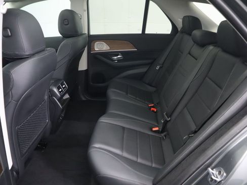 Certified 2025 Mercedes-Benz GLE 350 4MATIC image 22