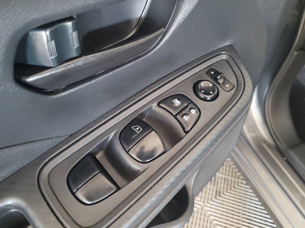 Used 2025 Nissan Versa S w/ Trunk Package FWD image 27