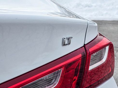 Certified 2023 Chevrolet Malibu LT w/ Driver Confidence Package image 8