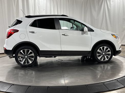 Used 2022 Buick Encore Preferred w/ Safety Package AWD/4WD image 6