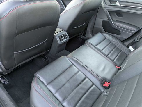 Used 2016 Volkswagen GTI SE w/ Lighting Package (SEL) image 17