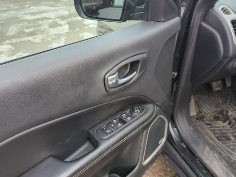 Used 2020 Jeep Compass High Altitude image 12