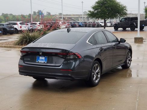 Certified 2023 Honda Accord EX image 5