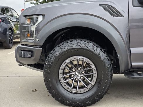 Used 2019 Ford F150 Raptor w/ Equipment Group 802A Luxury AWD/4WD image 14