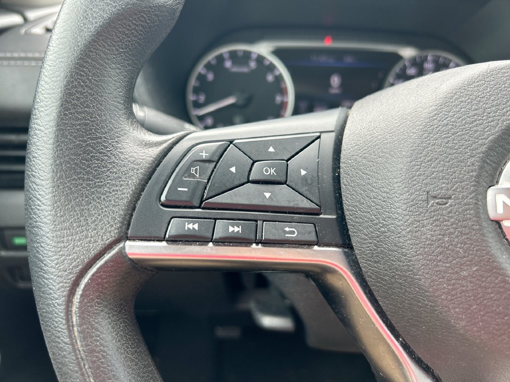 Used 2024 Nissan Sentra SV FWD image 15