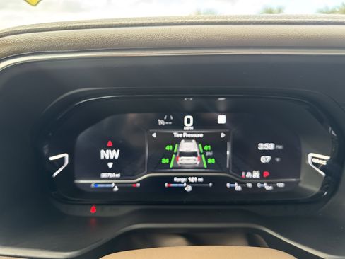 Used 2022 GMC Yukon Denali w/ Max Trailering Package image 19