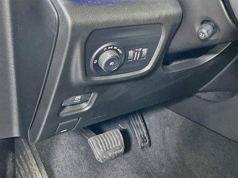 Used 2022 Jeep Grand Cherokee Summit w/ Adv Protech Group IV AWD/4WD image 10