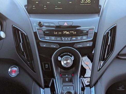 New 2026 Acura RDX SH-AWD image 23