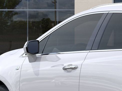 New 2025 Cadillac XT5 Premium Luxury w/ LPO, Floor Liner Package AWD/4WD image 12
