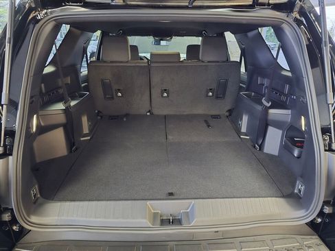 New 2026 Toyota 4Runner SR5 image 15