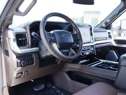 Used 2025 Ford F450 King Ranch w/ Chrome Package AWD/4WD image 3