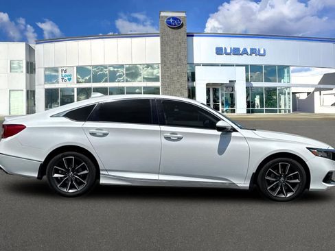 Used 2021 Honda Accord EX-L image 6