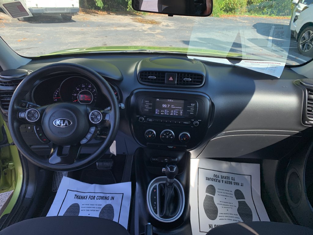 Used 2018 Kia Soul FWD image 20