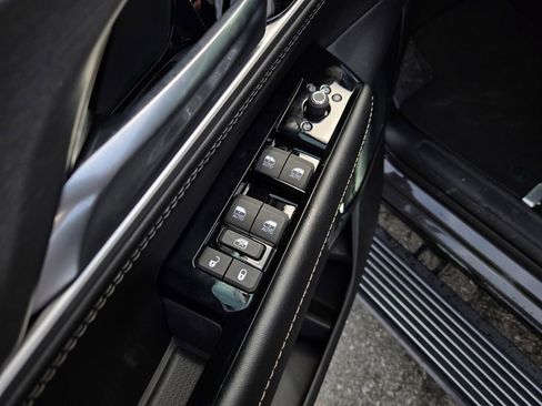 New 2026 Jeep Grand Wagoneer Limited AWD/4WD image 12