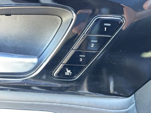 Used 2022 Acura MDX FWD w/ Technology Package image 22