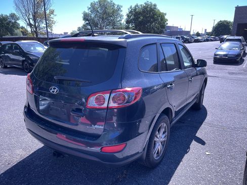 Used 2012 Hyundai Santa Fe SE AWD/4WD image 3