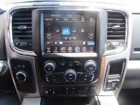 Used 2016 RAM 2500 Laramie w/ Sport Appearance Group AWD/4WD image 18