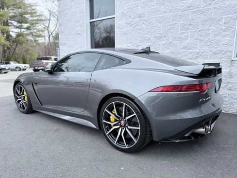 Used 2017 Jaguar F-TYPE SVR image 7