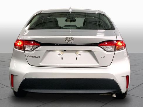 Used 2024 Toyota Corolla LE FWD image 5