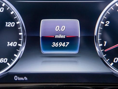 Used 2017 Mercedes-Benz S 550 Cabriolet image 36